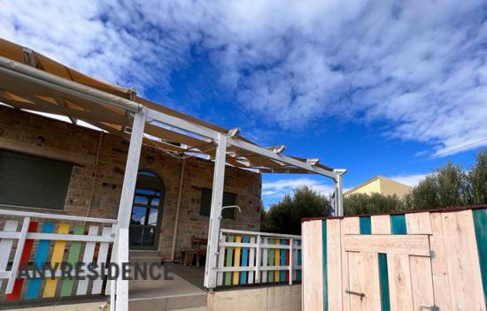 Дом в городе на Крите