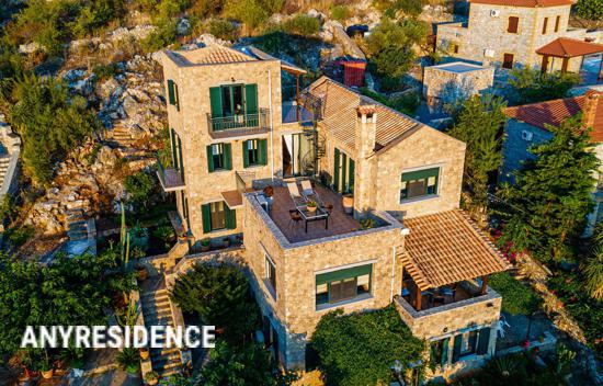 Вилла на Пелопоннесе