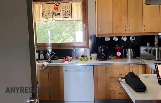 Дом в городе в Пилее