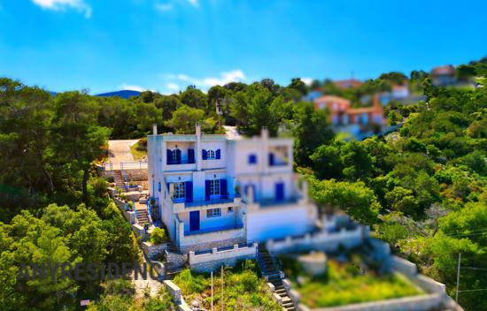 Вилла в Коринфии