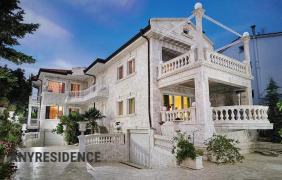 Вилла в Халкидики