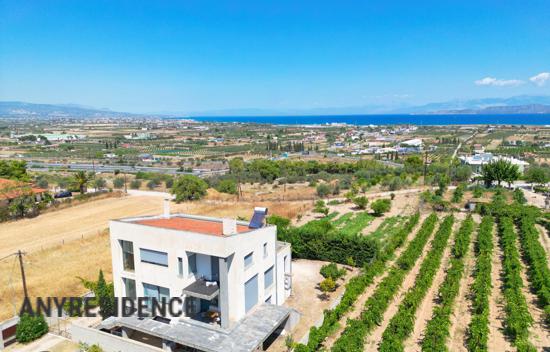 Дом в городе в Коринфе