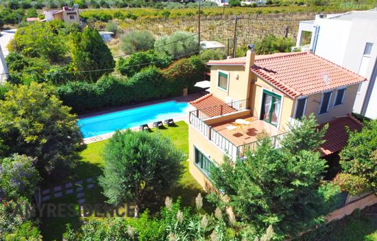 Дом в городе на Пелопоннесе