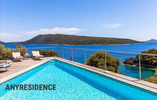 Вилла в Фессалии и Центральной Греции