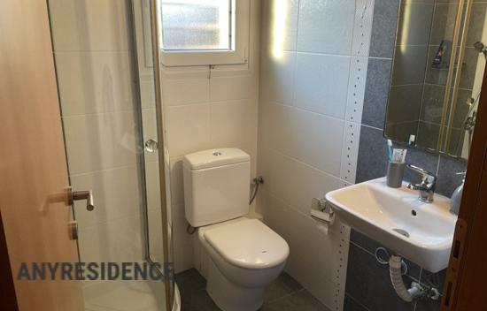 Дом в городе в Епаноми