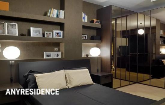 Дом в городе в Панораме