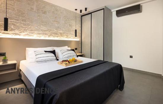 Дом в городе в Ханье