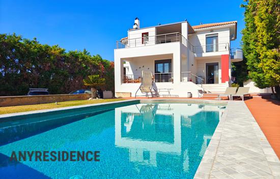 Дом в городе на Пелопоннесе