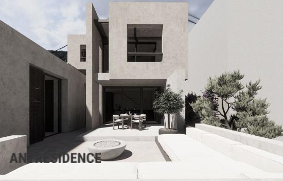 Дом в городе на Пелопоннесе