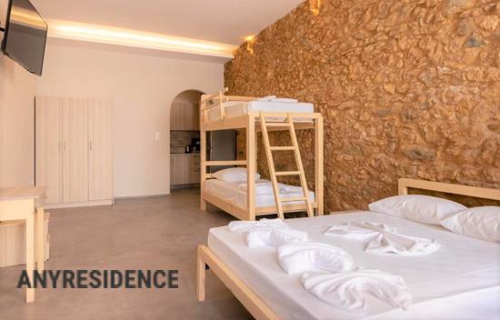 9-комн. дом в городе на Пелопоннесе