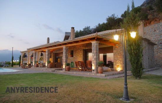 Вилла в Каламате