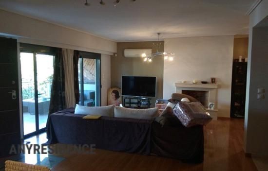 Коттедж в Вари