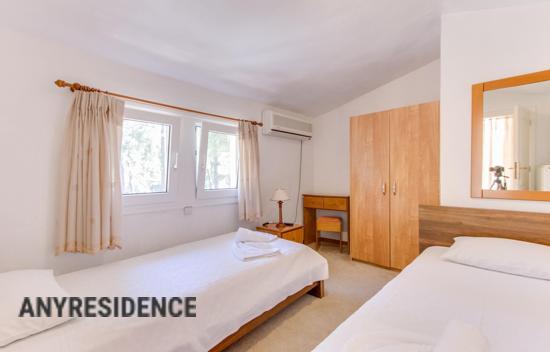 Отель в Кассандре