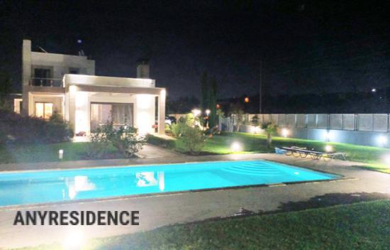 Дом в городе в Салониках