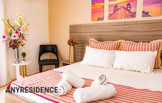 Отель в Неос Мармарас