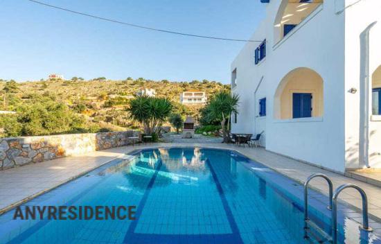 Дом в городе в Коккино Хорио