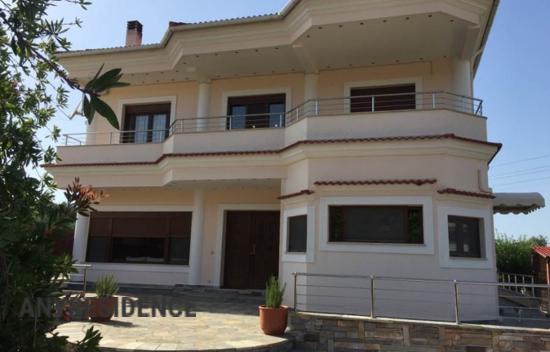 Таунхаус в Acharavi