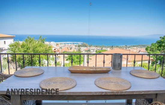 Вилла в Кипарисии