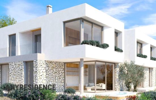 Новостройка в Кипарисии