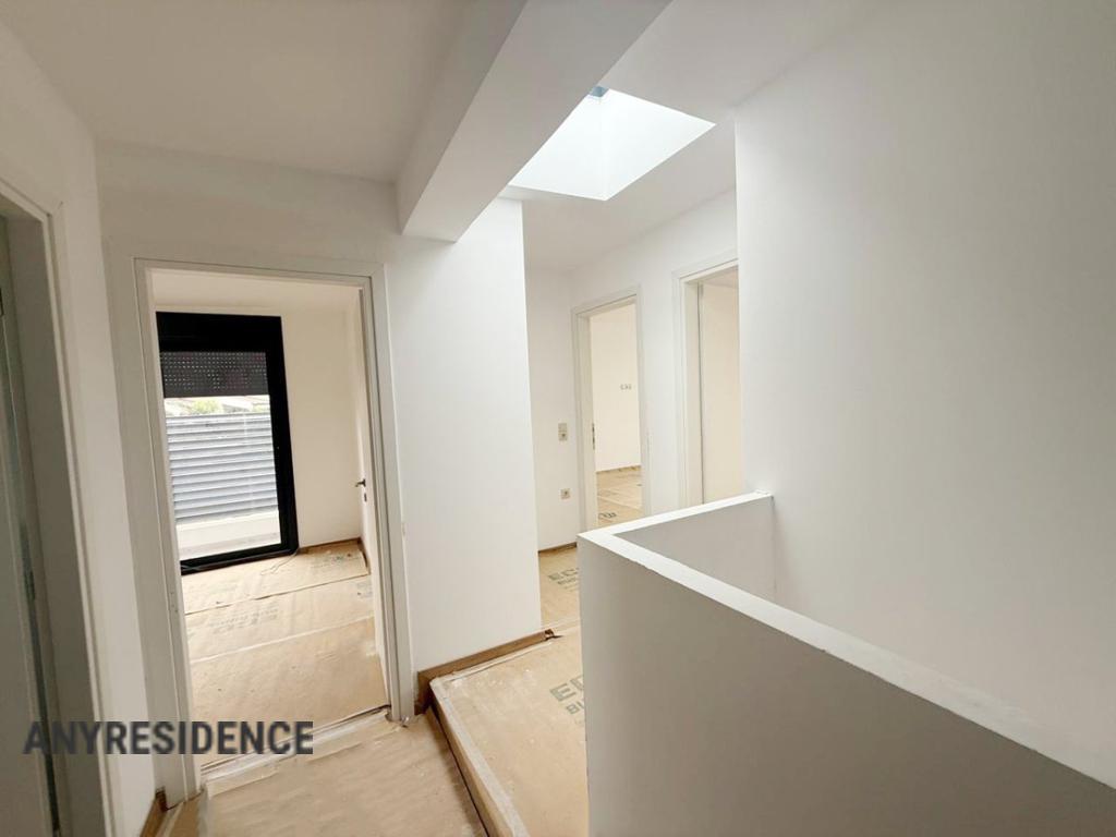 Дом в городе в Панораме, фото №10, объявление №2250664