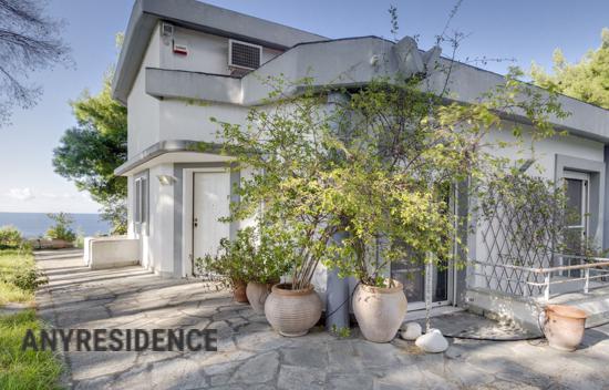 6-комн. дом в городе в Халкидики