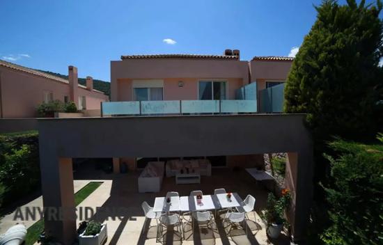 Вилла в Экали