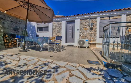 Дом в городе на Пелопоннесе