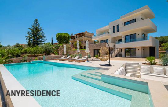 Вилла в Портохелионе