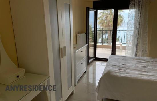 Вилла в Неа Скиони