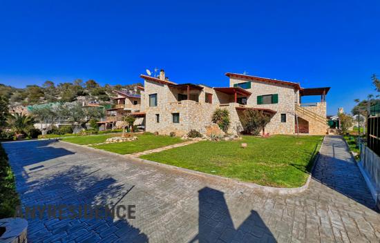 Квартира в Лутраках