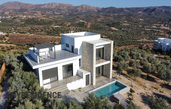 Дом в городе в Ираклионе