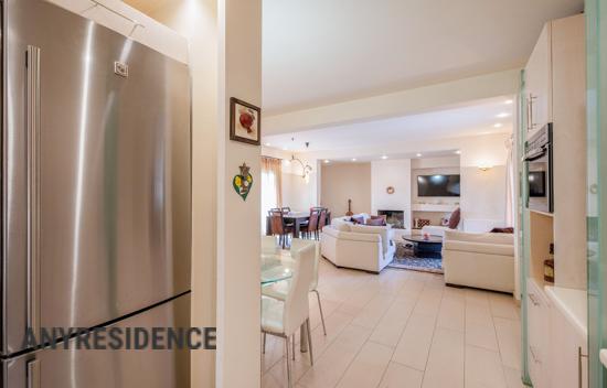 Таунхаус в Фессалии и Центральной Греции