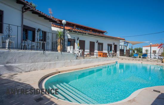 Дом в городе в Ханье