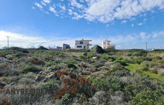 Земельный участок в Ханье