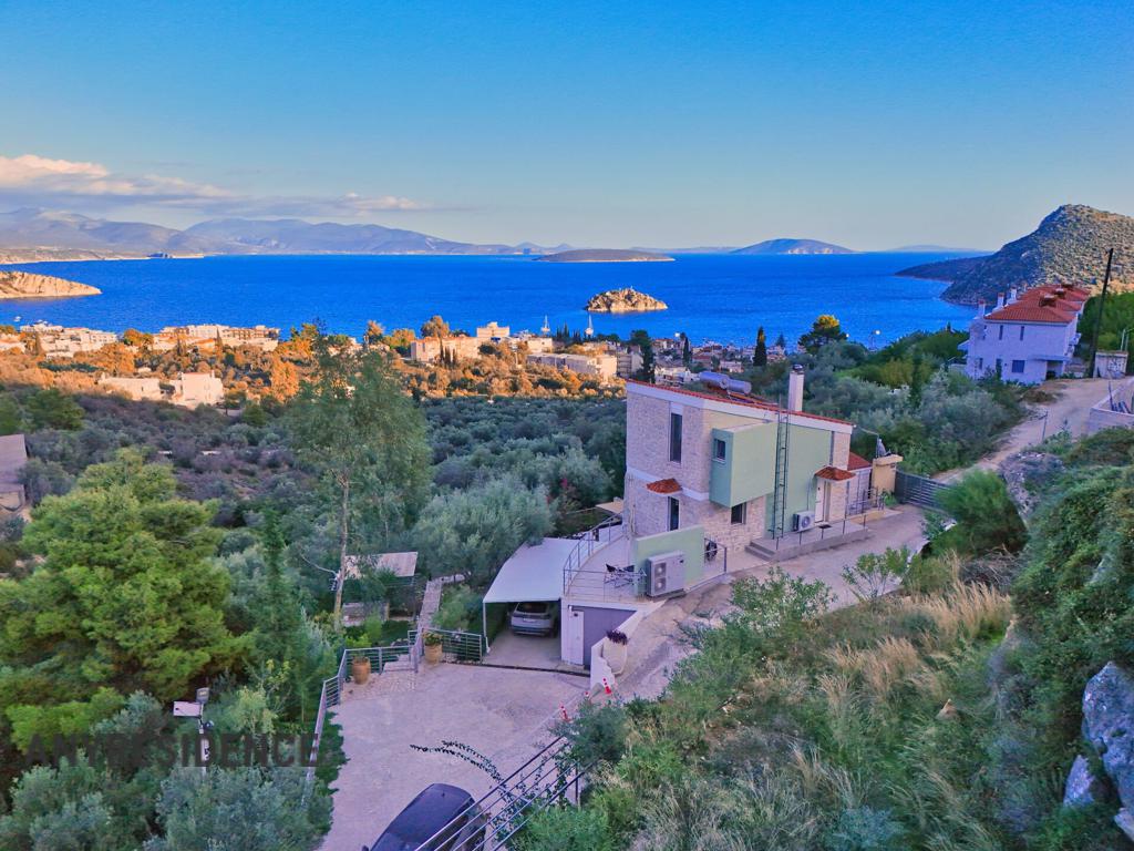 Дом в городе на Пелопоннесе, фото №4, объявление №2492196