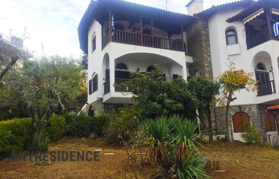 7-комн. вилла в Панораме