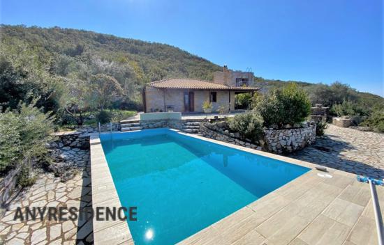 8-комн. вилла в Каламате