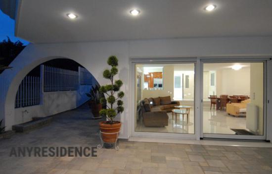 Вилла в Nea Iraklitsa