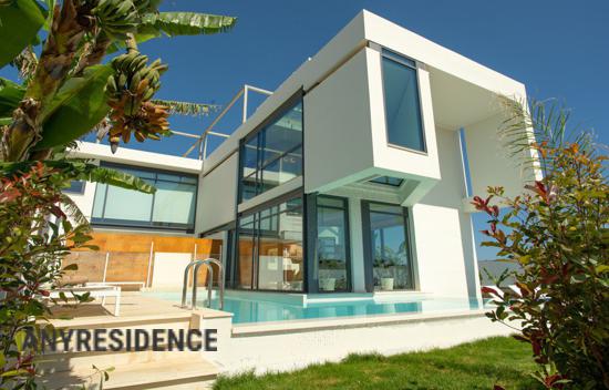 Дом в городе в Даратсосе