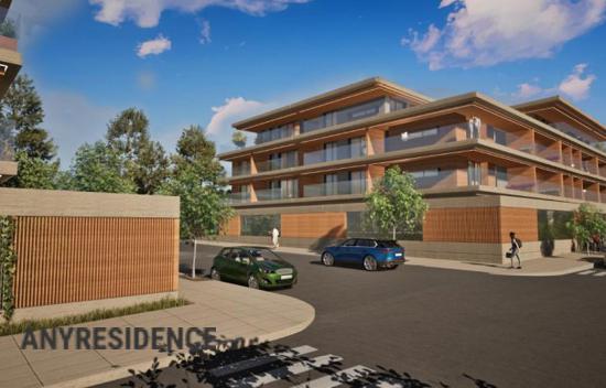 Дом в городе в Каламарии