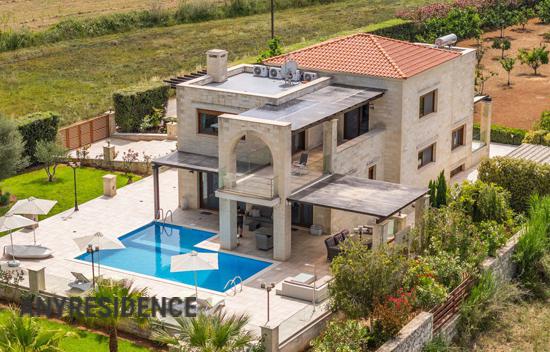 Вилла в Еорьюполисе