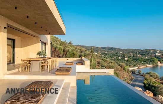 11-комн. дом в городе на Пелопоннесе