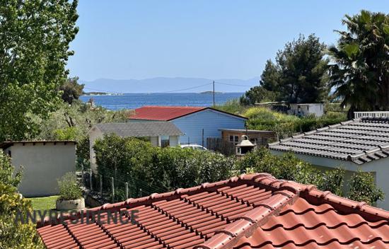 Дом в городе в Ситонии