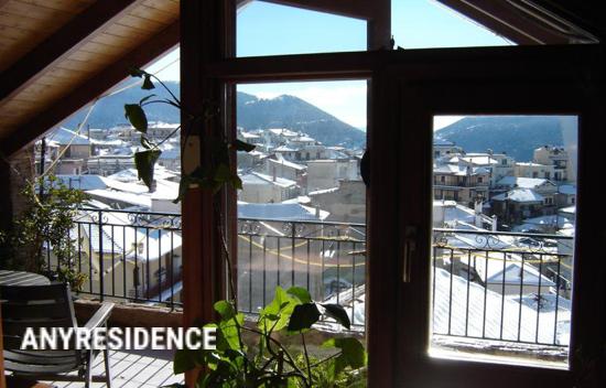 27-комн. отель в Беотии