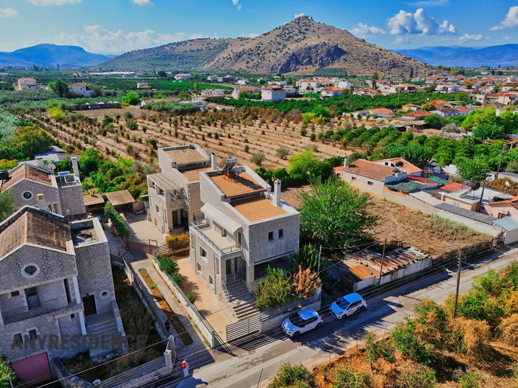 Дом в городе в Нафплионе, фото №1, объявление №2488075