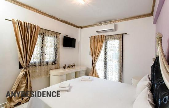 Отель в Кассандре