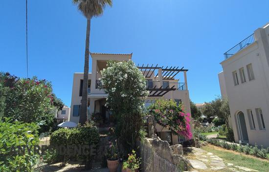 Дом в городе в Малеме