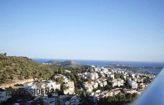 Таунхаус в Афинской Ривьере