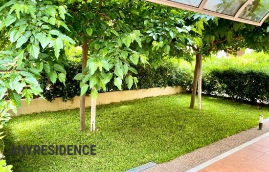 Дом в городе в Полихроно