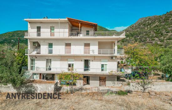 Вилла в Порос